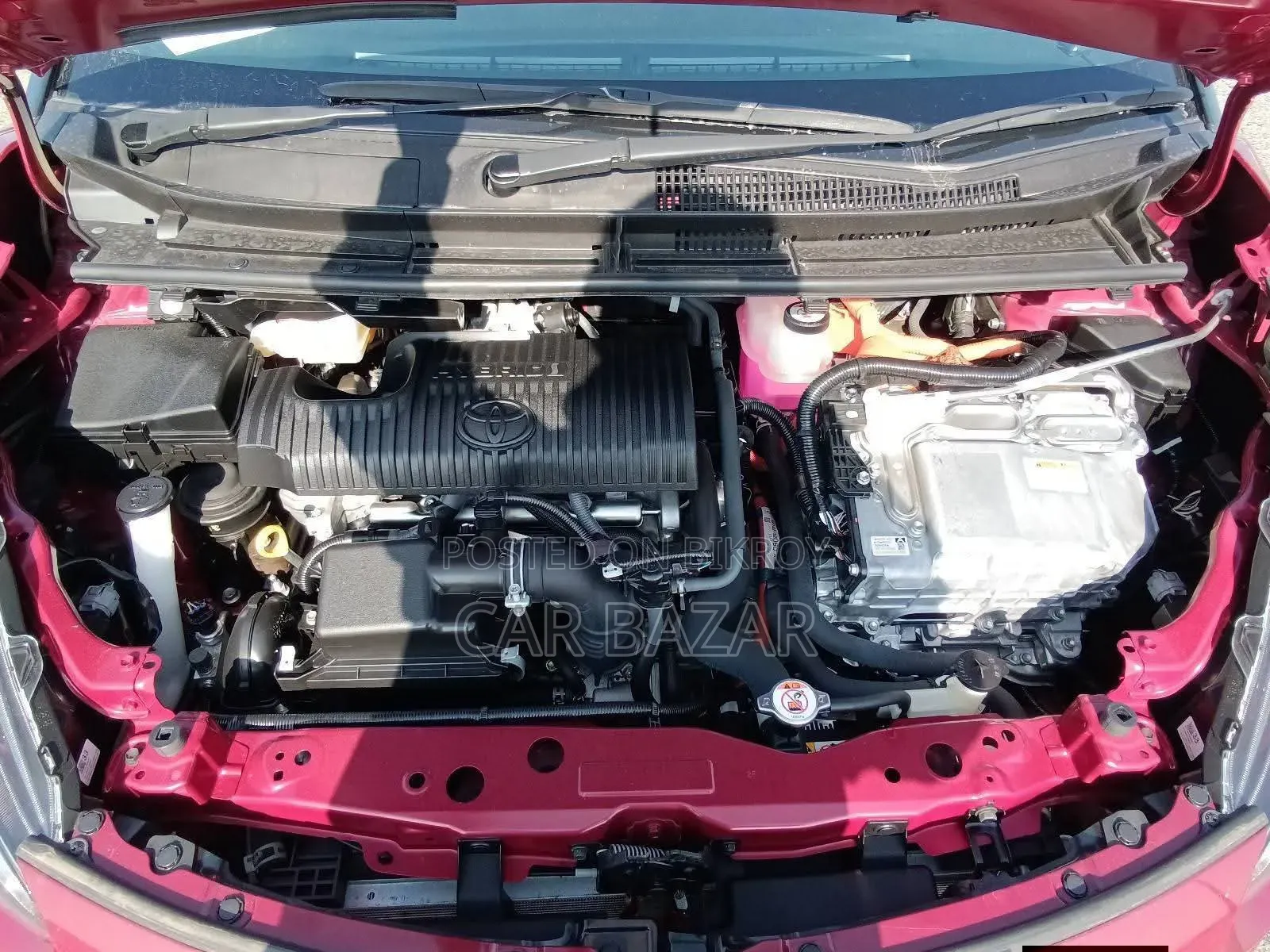 Toyota Sienta 1.5 Hybrid FWD (6-seater) 2021 Maroon