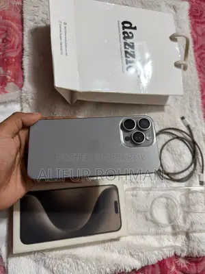 Apple iPhone 15 Pro Max 256 GB Silver