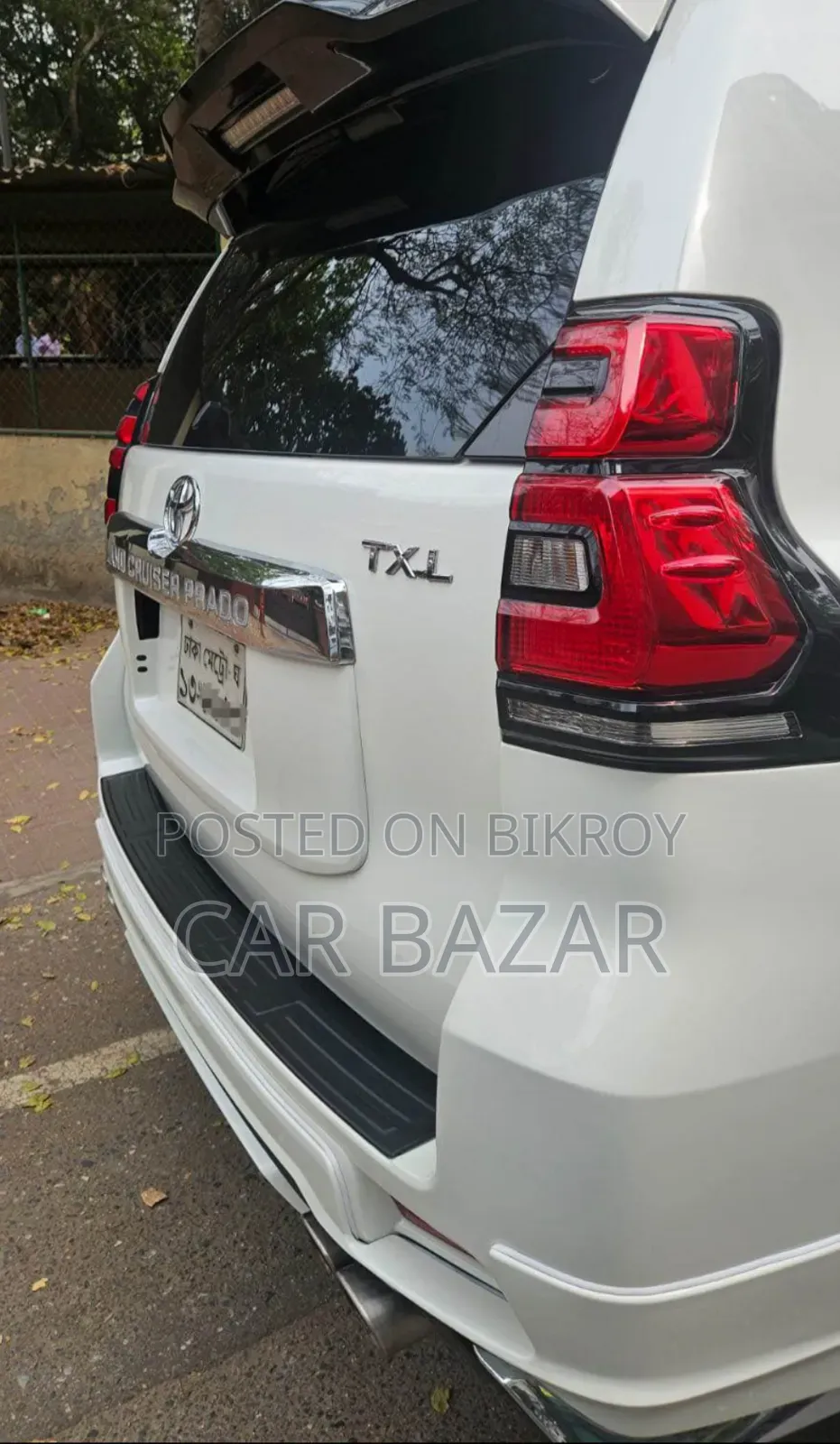 Toyota Land Cruiser Prado 2.7 i 2011 Pearl