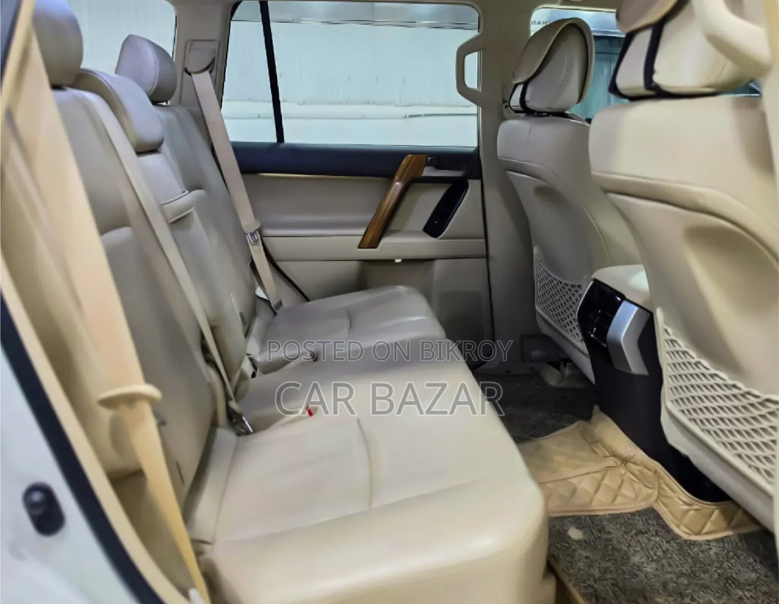 Toyota Land Cruiser Prado 2.7 i 2011 Pearl