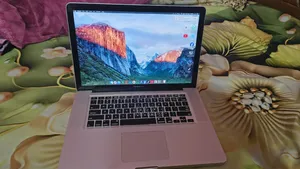 Laptop Apple MacBook Pro 4GB Intel Core i7 HDD 250GB