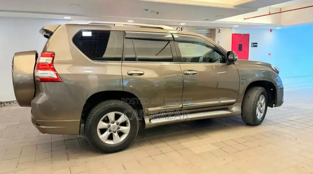 Toyota Land Cruiser Prado 2.7 i 2010 Brown