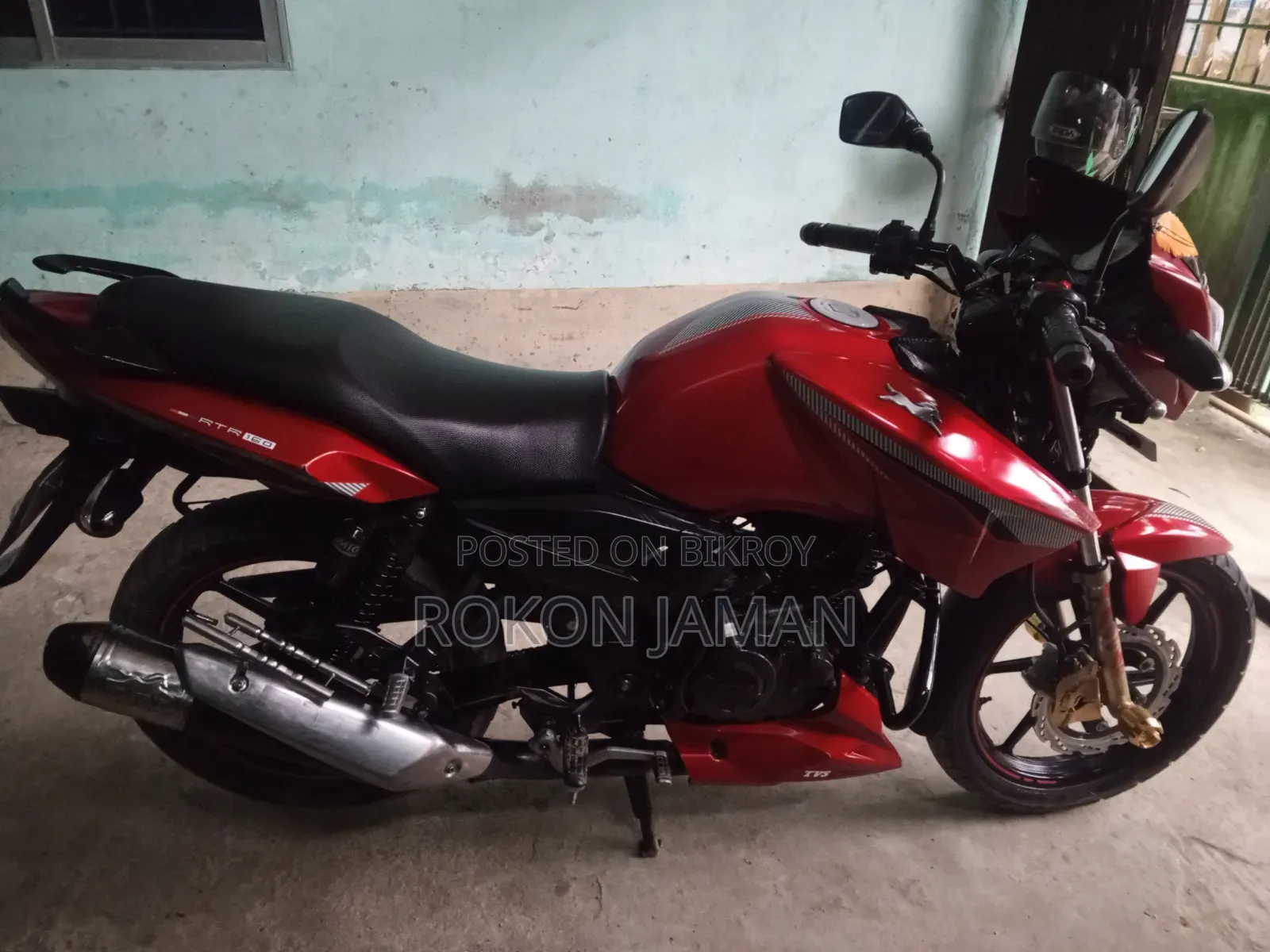 TVS Apache RTR 160 2V 2021 Red