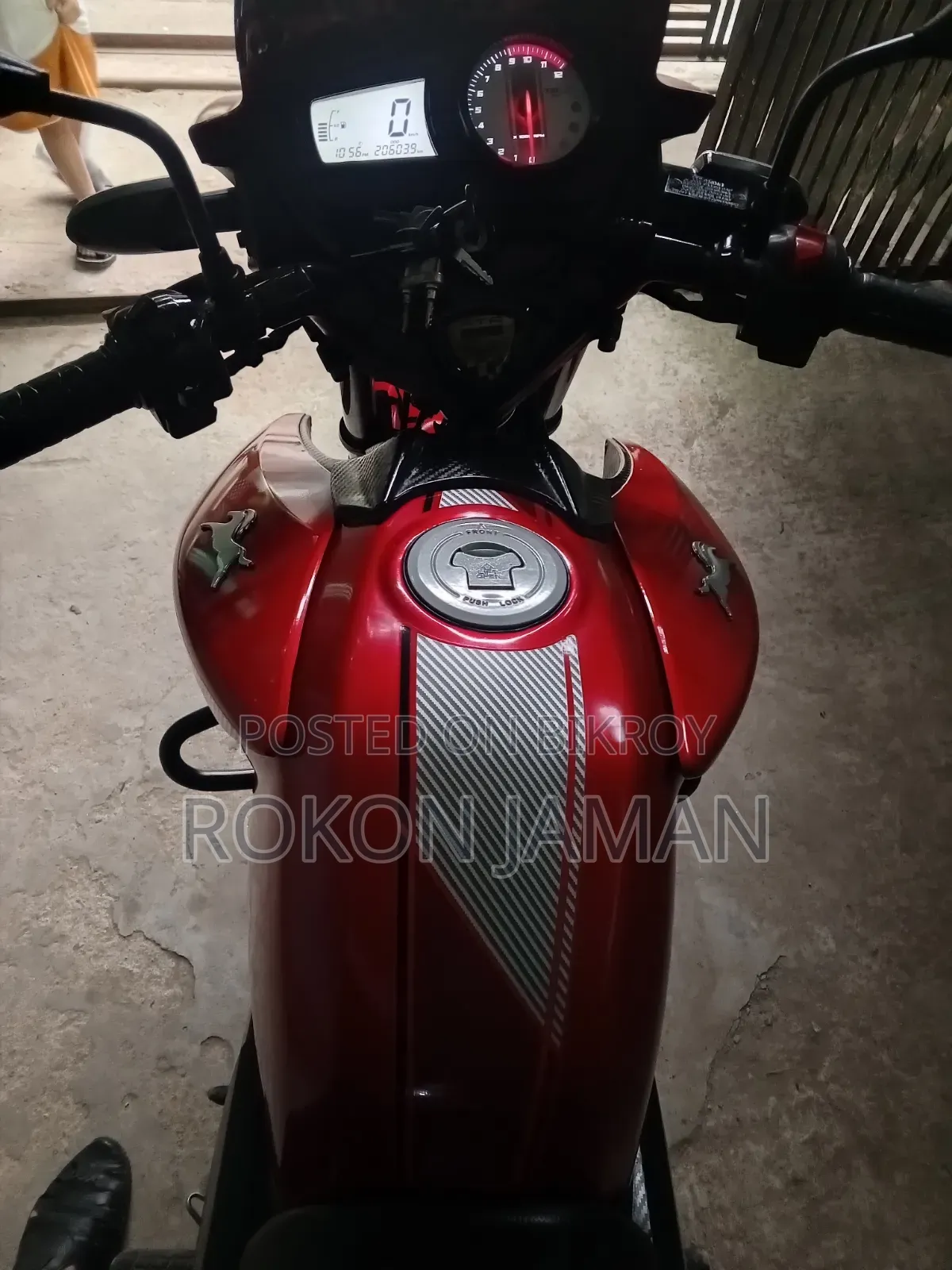 TVS Apache RTR 160 2V 2021 Red
