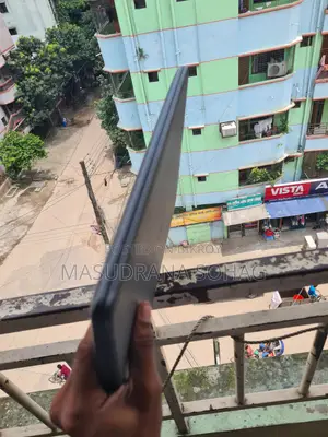 ল্যাপটপ ডেলভোস্ত্রো ১৪ ৩৪০১ ৪জিবি ইন্টেল কোর আই৩ এসএসডি ১টি