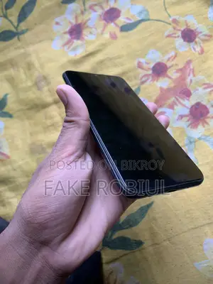 Samsung A10 32 GB Black