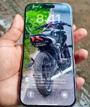 নতুন অ্যাপল আইফোন ১৬ প্রো ম্যাক্স ১ টিবি হোয়াইট