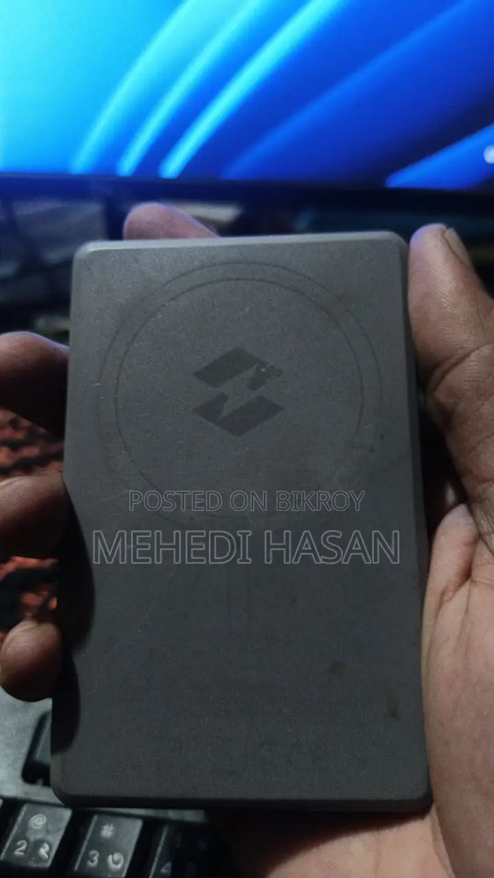 ইনফ্যানরিক্স ওয়্যারলেস চার্জার ৫০০০এমএইচ
