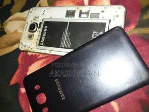 Samsung Galaxy J7 16 GB Black