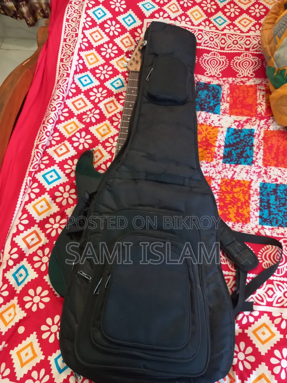 সিবিএসকেওয়াই এমইজি৩৯০১ ইলেকট্রিক গিটার (সেমি-ফ্লয়েড)