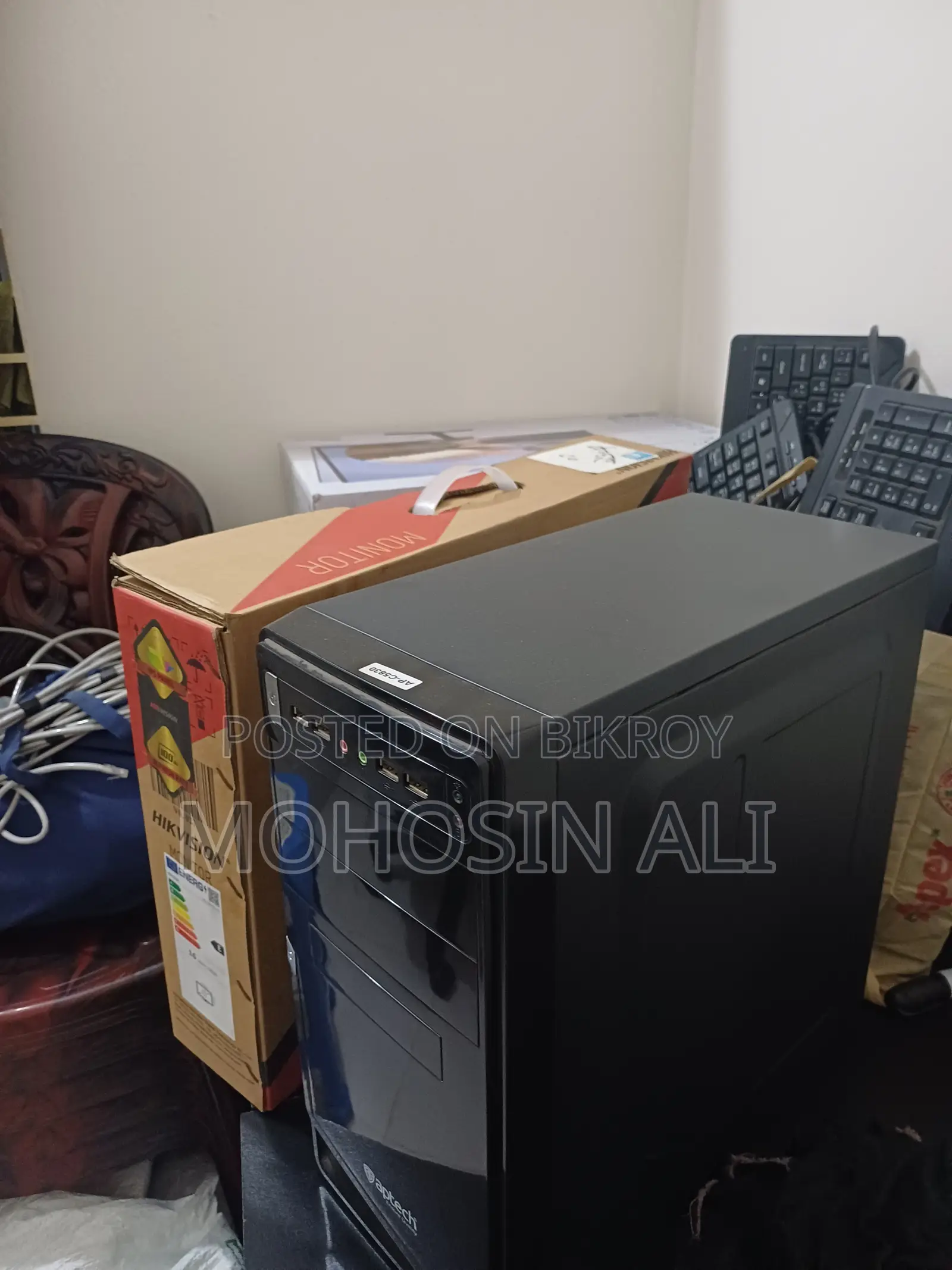 ডেস্কটপ কম্পিউটার গিগাবাইট ৩২জিবি এএমডি রাইজেন ৫ এসএসডি ২৫৬জিবি