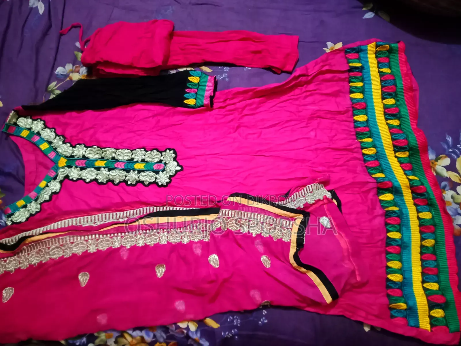 Gown Set for Sale