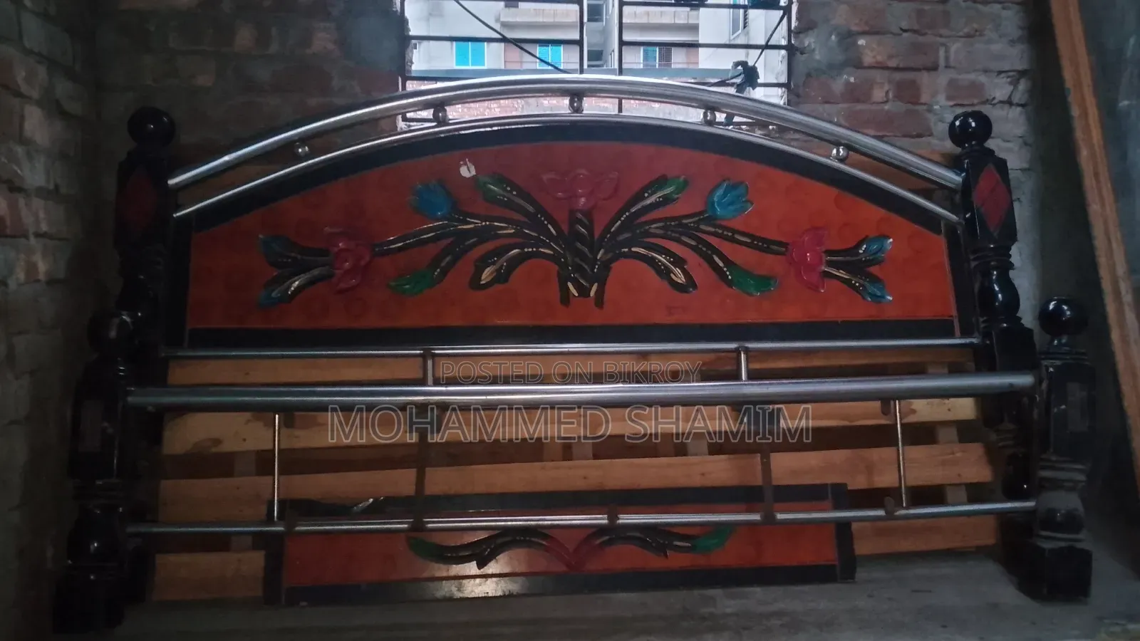 Bed Iron and Wood Mixed