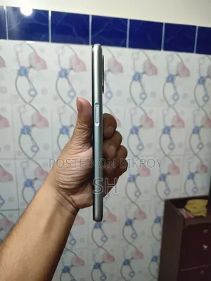 রিয়েলমি ৭ ৫জি ১২৮ জিবি
