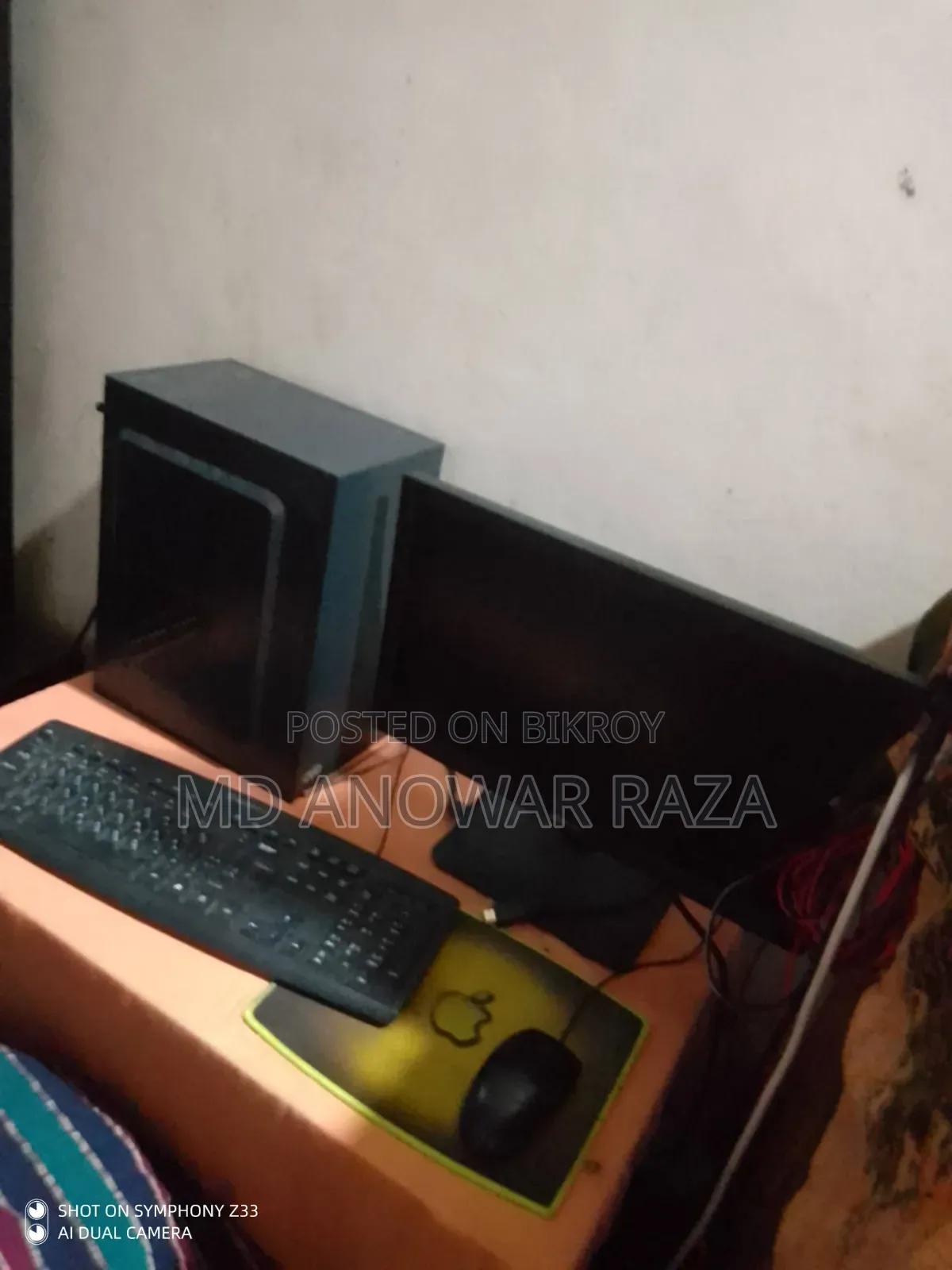 Desktop Computer Gigabyte GB-BACE-3150 8GB Intel Core 5 HDD+SSD 700GB
