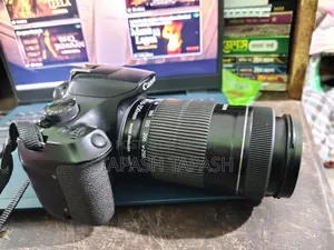 ক্যানন ক্যামেরা 1300d