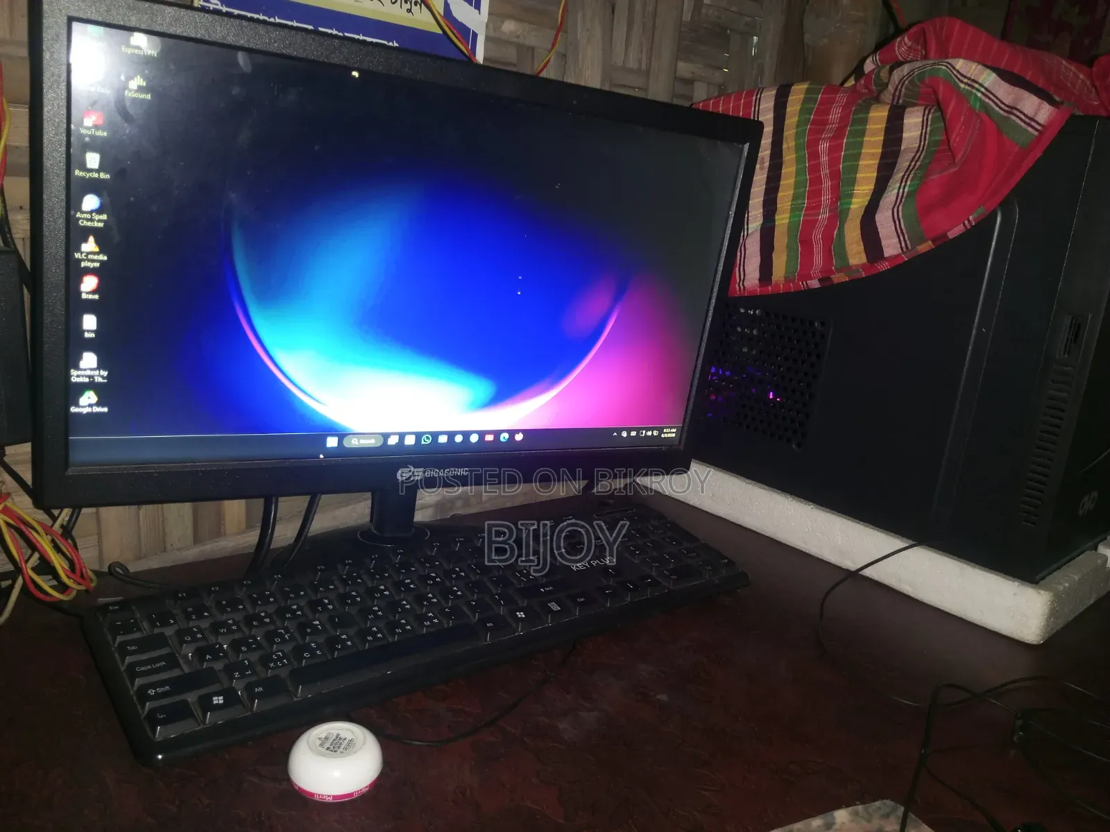 Desktop Computer 8GB Intel Core i5 SSHD (Hybrid) 128GB