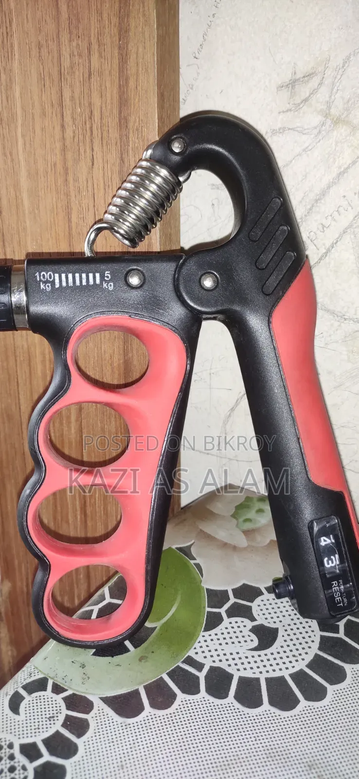 Adjustable Hand Gripper