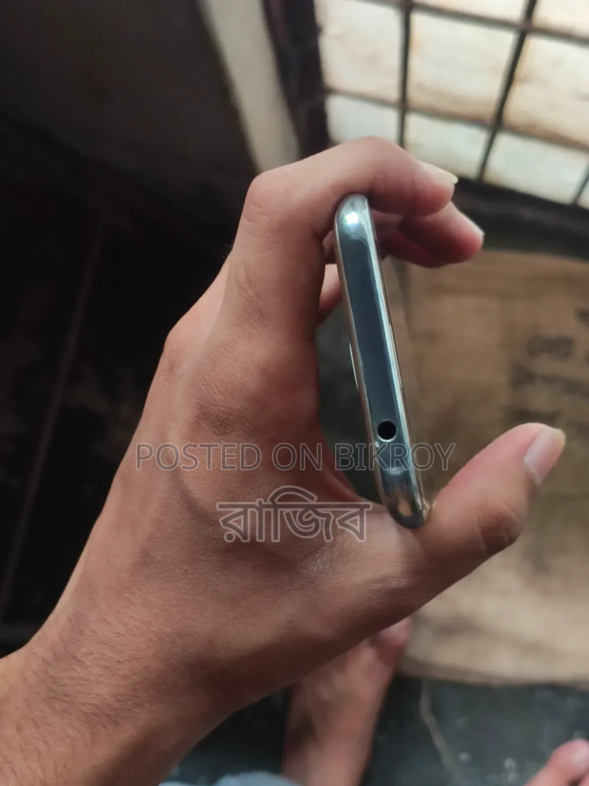 স্যামসাং গ্যালাক্সি জে২ ৮ জিবি রোজ গোল্ড