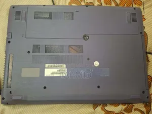 Acer Laptop 8GB Intel Core i5 HDD+SSD 500GB