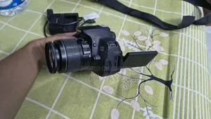 Canon EOS 700D