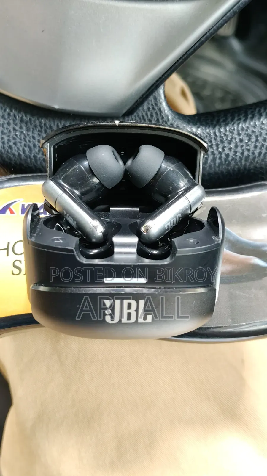 "Japan Imported Original JBL Wireless Earbuds – Like New Condition"