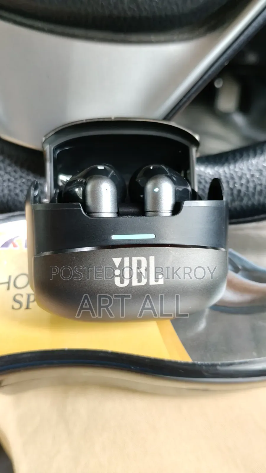 "Japan Imported Original JBL Wireless Earbuds – Like New Condition"