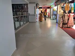 উত্তরায় ১৫০০ বর্গফুটের নিচতলা ভাড়া