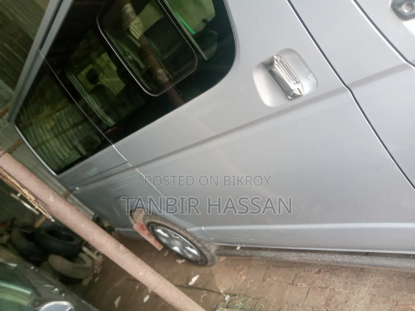 Toyota HiAce 2015 Silver