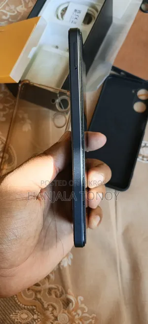 রিয়েলমি ১০ ১২৮ জিবি ব্লু