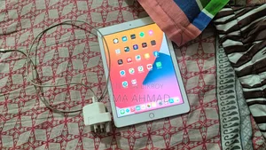 New Apple iPad Wi-Fi 32 GB