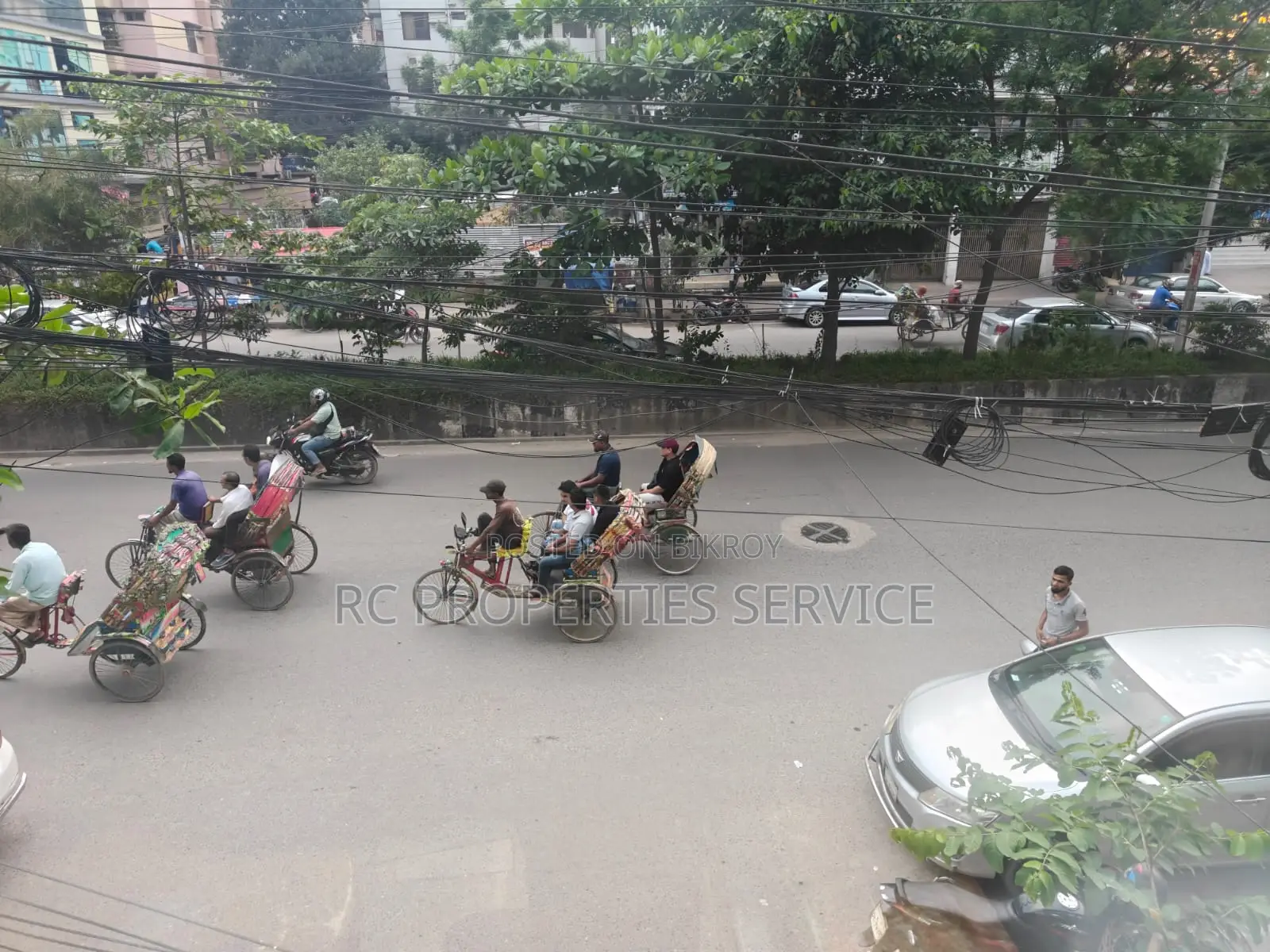 উত্তরায় ১৯২৫ বর্গফুটের খোলা অফিস ফ্লোর ভাড়া