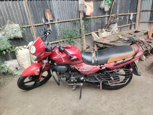 মোটরসাইকেল ২০১৬ কালো