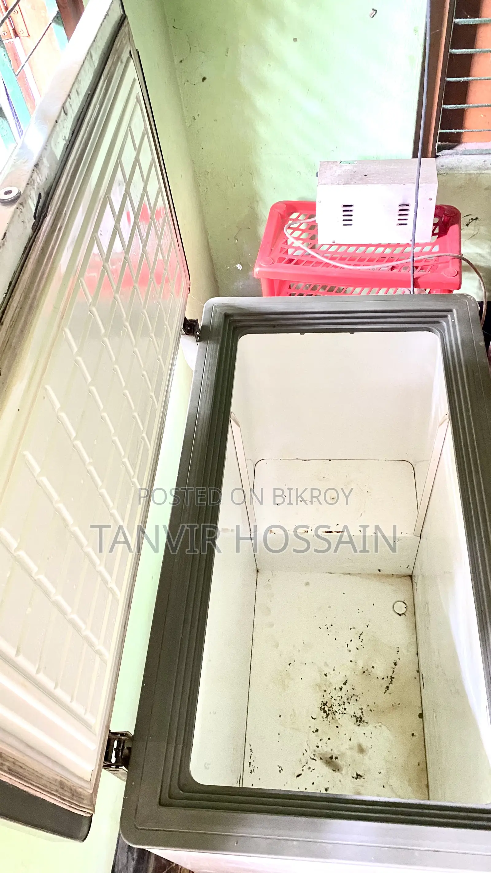 Old Fridge for Sale