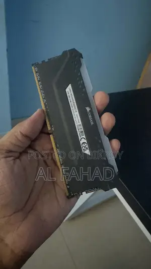 করসেয়ার ভেঞ্জেন্স আরজিবি প্রো ৮জিবি ডিডিআর৪ ৩২০০এমএইচজেড র‍্যাম