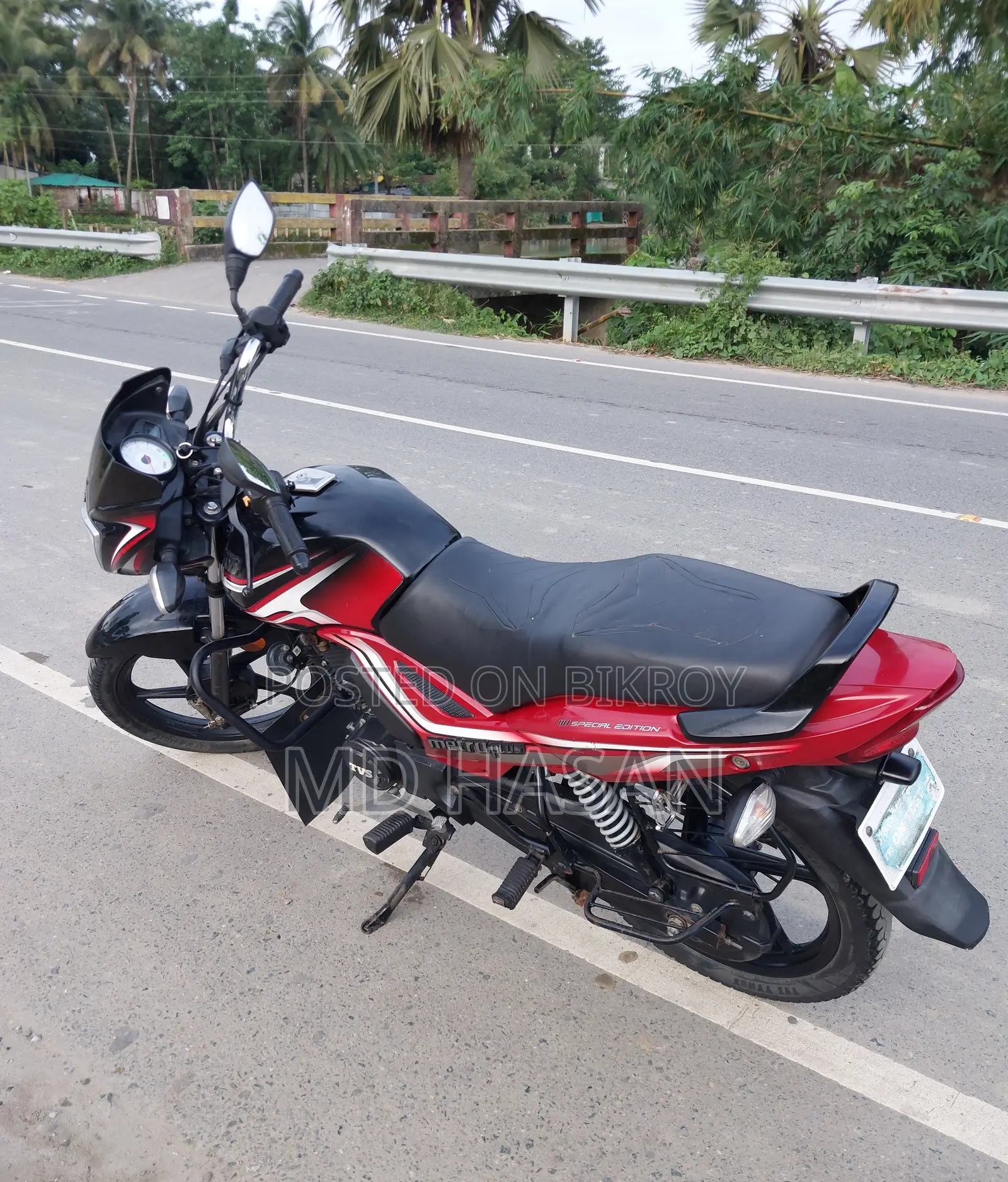TVS Metro Plus 2023 Black
