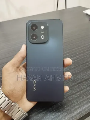 Vivo Y28 128 GB Blue