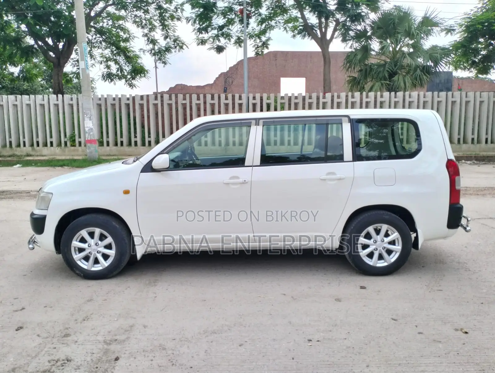 Toyota Probox 2011 White