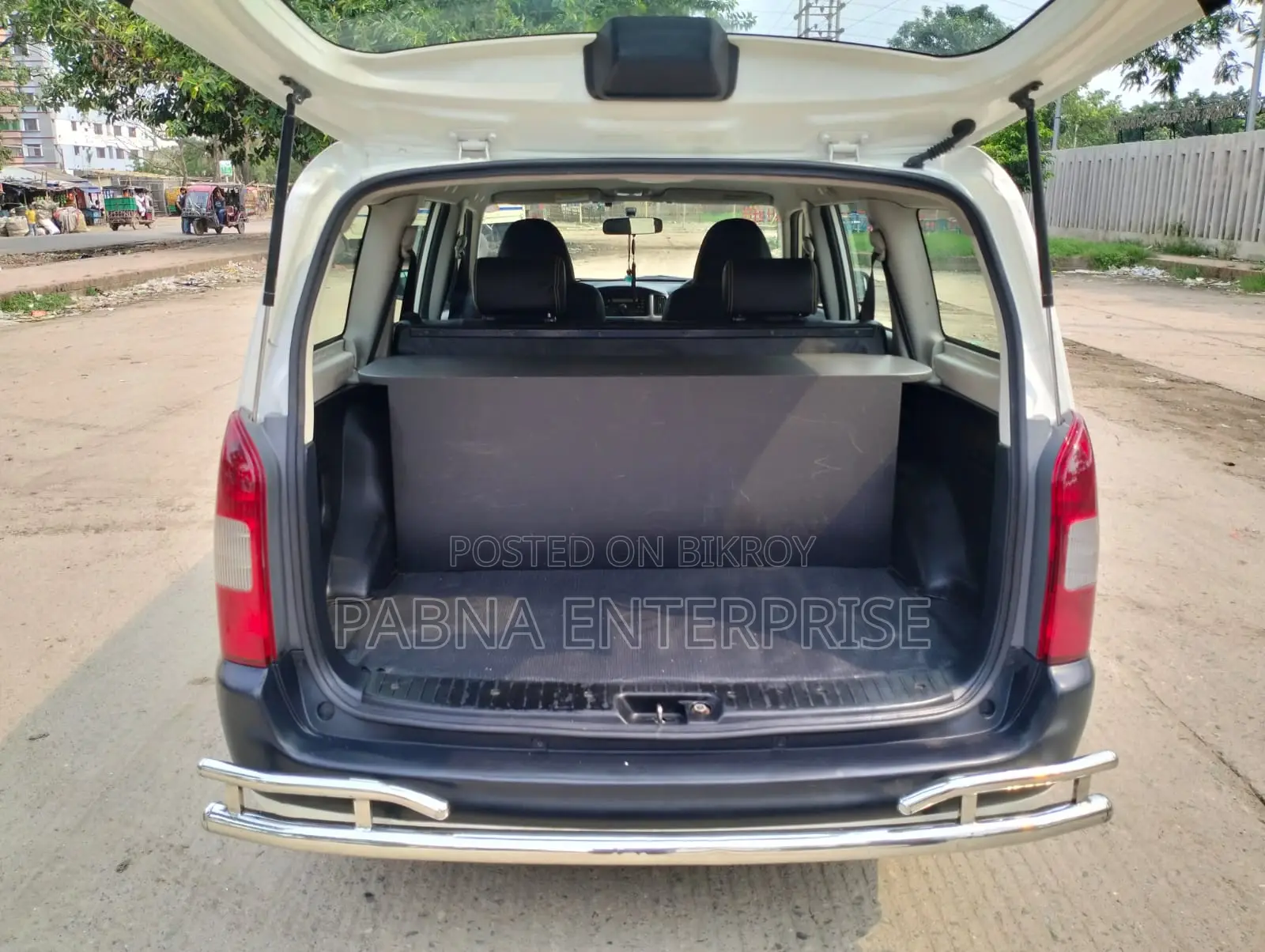 Toyota Probox 2011 White