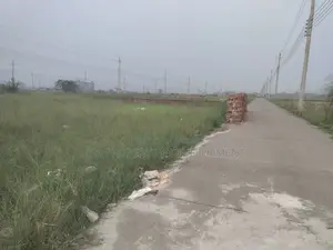 আই-এক্সটেনশন জমি বিক্রি, ৪০ ফুট রাস্তার ওপর ৫+৫=১০ কাঠা