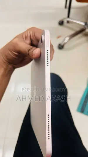 অ্যাপল আইপ্যাড ১০.২ (২০২০) ওয়াই-ফাই ৬৪ জিবি সিলভার