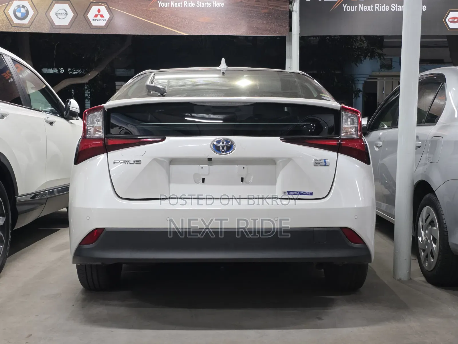 Toyota Prius 2020 Pearl