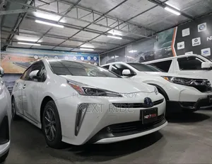 Toyota Prius 2020 Pearl