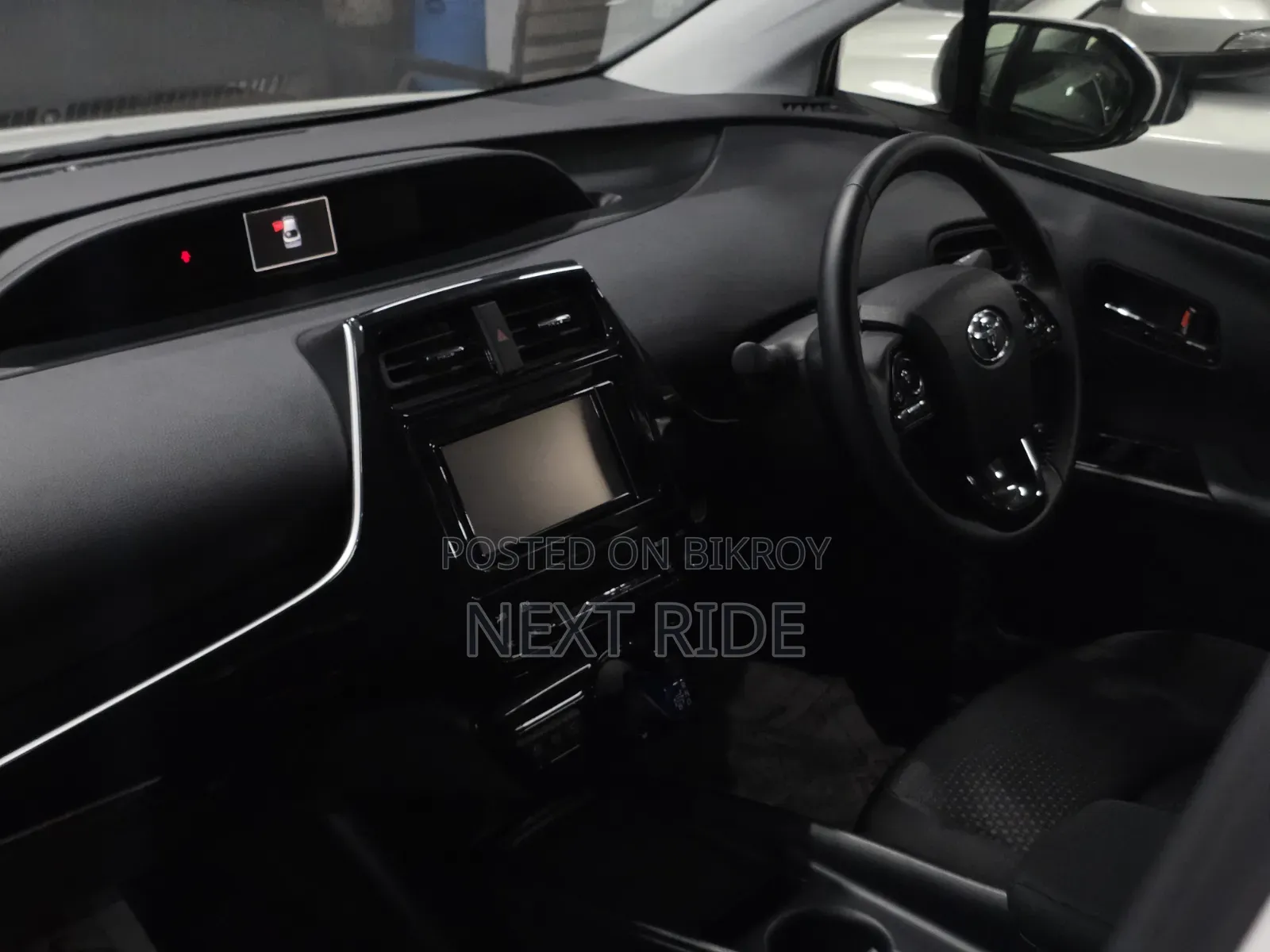 Toyota Prius 2020 Pearl