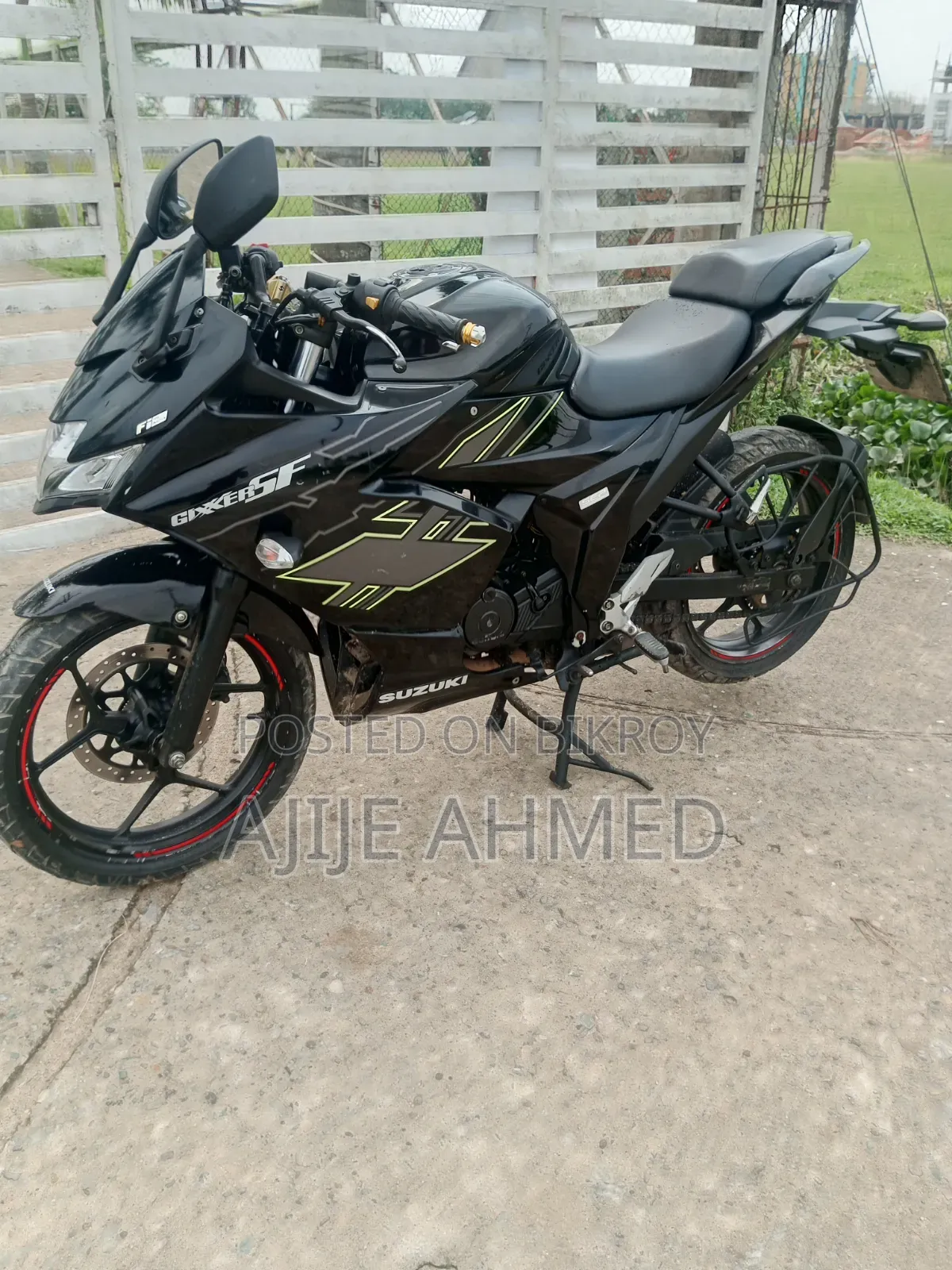 নতুন সুজুকি জিক্সার এসএফ ২০২১ কালো