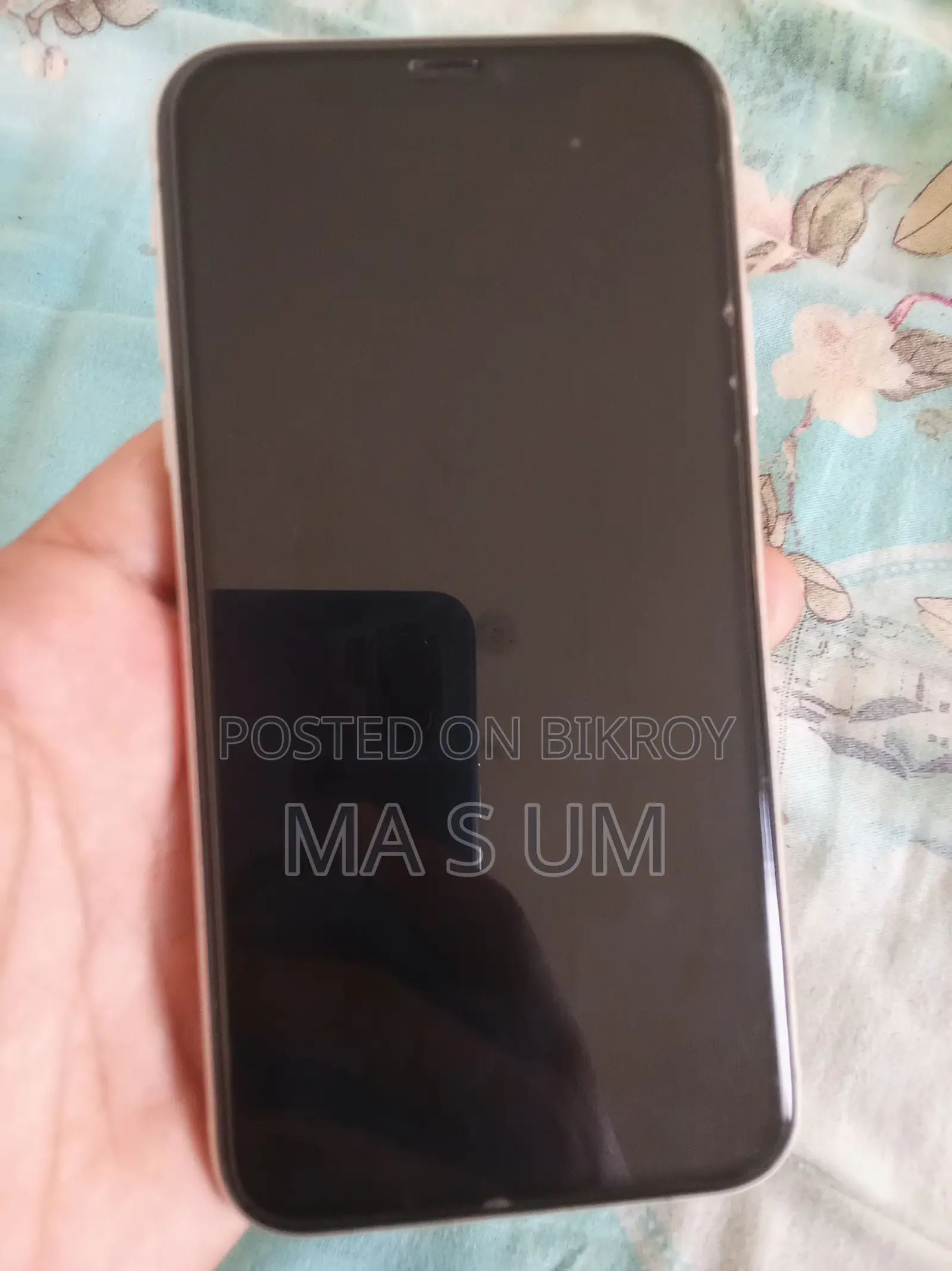 অ্যাপল আইফোন ১১ ৬৪ জিবি হোয়াইট