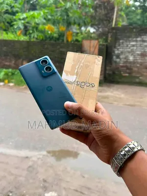 মোটোলোরা এজ ৫০ ফিউশন ২৫৬ জিবি কালো