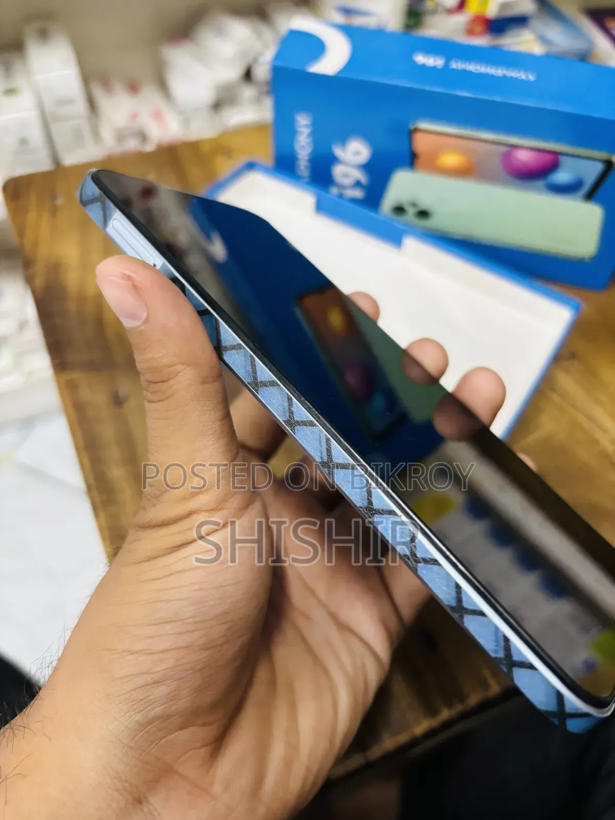 New Symphony I96 32 GB Blue