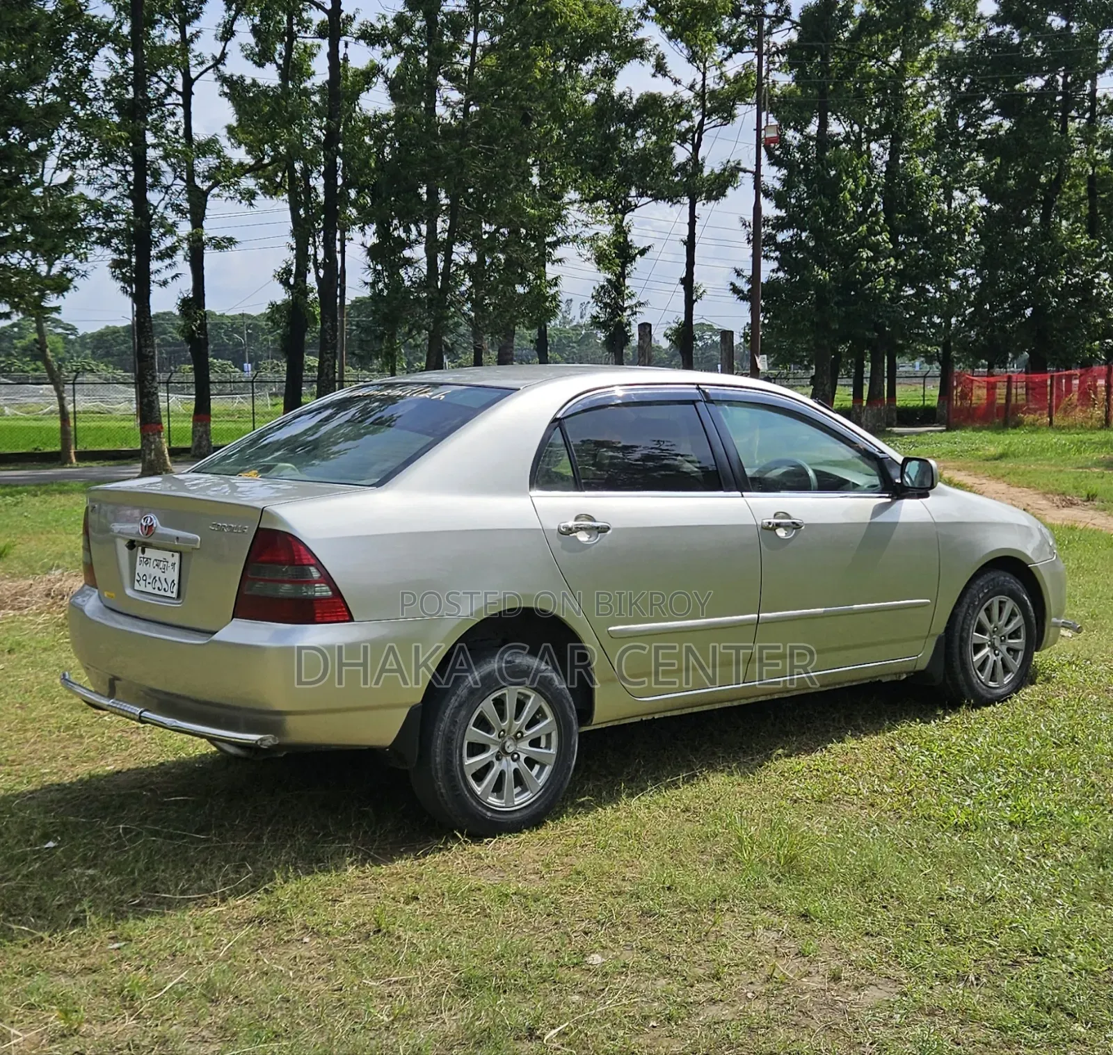 Toyota Corolla 2003 Gold