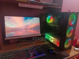 Desktop Computer 8GB Intel Core i5 SSD 1TB